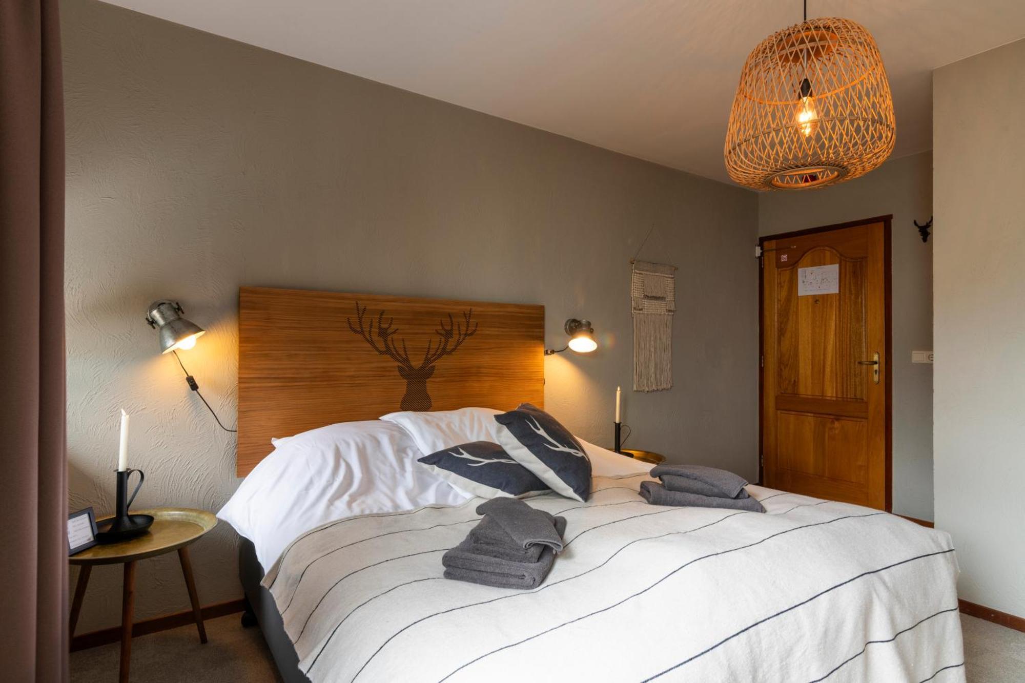 B&B Bie Janssen Elsloo  エクステリア 写真