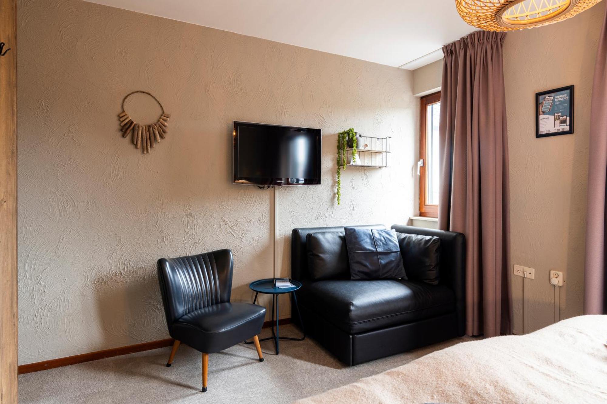 B&B Bie Janssen Elsloo  エクステリア 写真